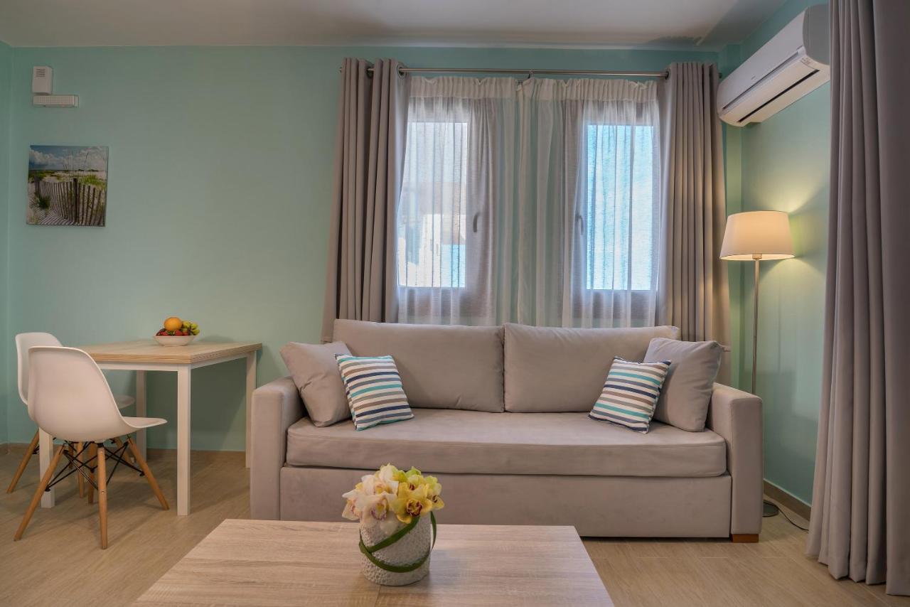 Stella In The Village Suites Πλακιάς Εξωτερικό φωτογραφία